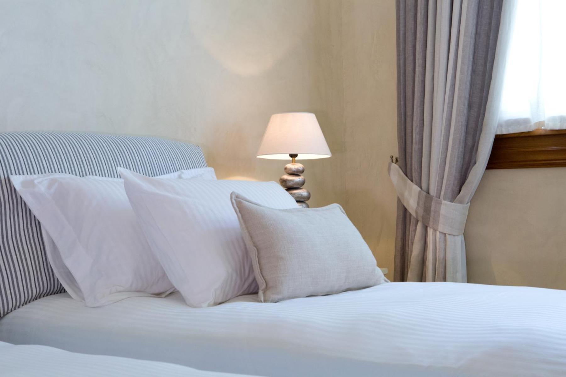 Villa Veneziano Suites & Villa Nydri (Lefkada) Quarto foto